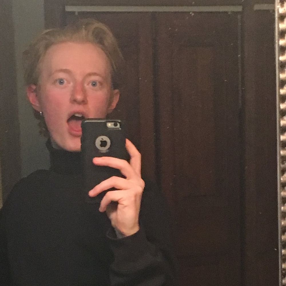Meet your Posher, Casey